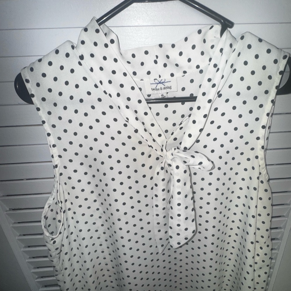 Polka Dot Sleeveless Blouse